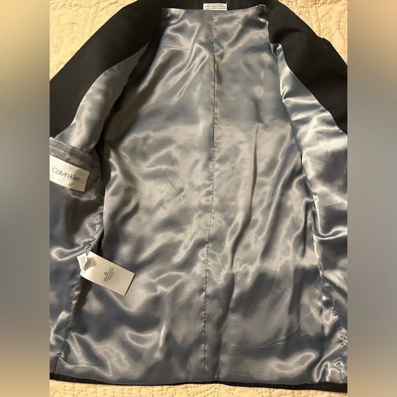 CALVIN KLEIN Boys 2-Piece Formal Tuxedo Suit Set Size 10 - Picture 6 of 15